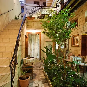 Barbara , Rethymno Grecia